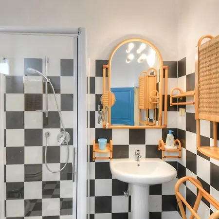 Antica Casa Del Canto Mirella - Private Parking