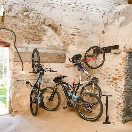 Antica Casa Del Canto Mirella - Private Parking 펜션 Calice Ligure