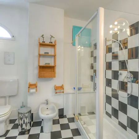 펜션 Antica Casa Del Canto Mirella - Private Parking Calice Ligure