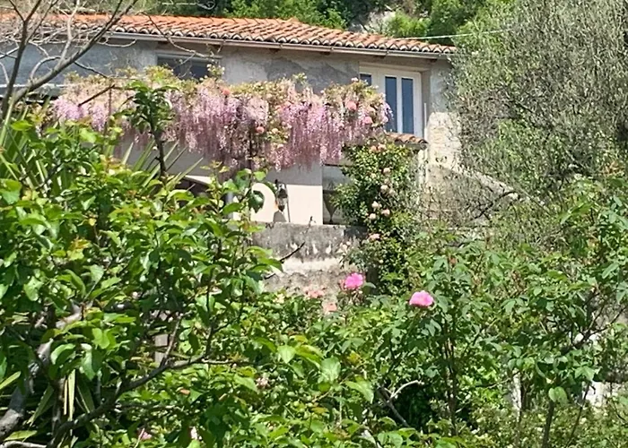 Antica Casa Del Canto-relax, Natura, Bike, Fast Wifi, Private Parking בית נופש