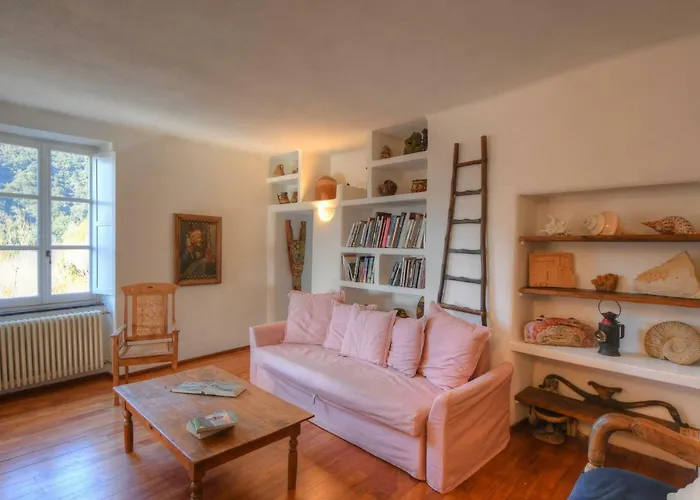 Antica Casa Del Canto-relax, Natura, Bike, Fast Wifi, Private Parking בית נופש *